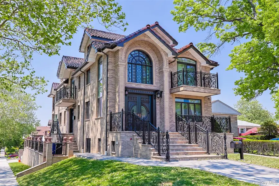 21-20 Francis Lewis Boulevard, Whitestone, NY 11357 - #3