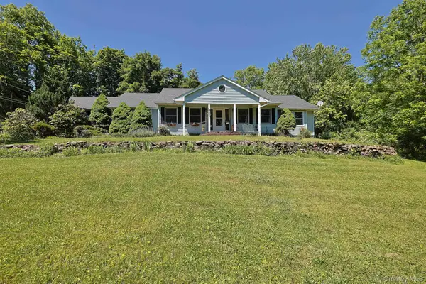 646 County Route 93, Slate Hill, NY 10973