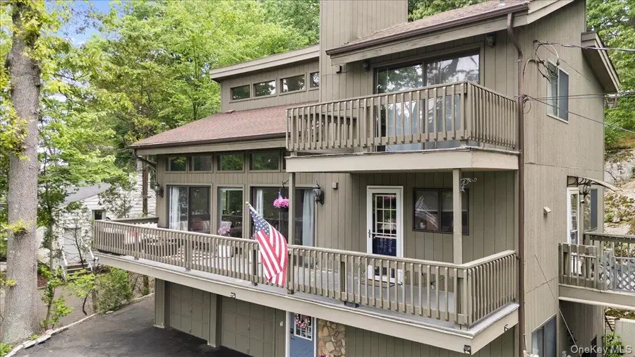 549 Westbrook Drive, Cortlandt Manor, NY 10567 - #2
