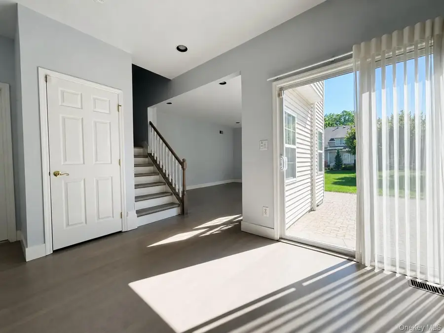 27 Snowdance Lane, Nesconset, NY 11767 - #3
