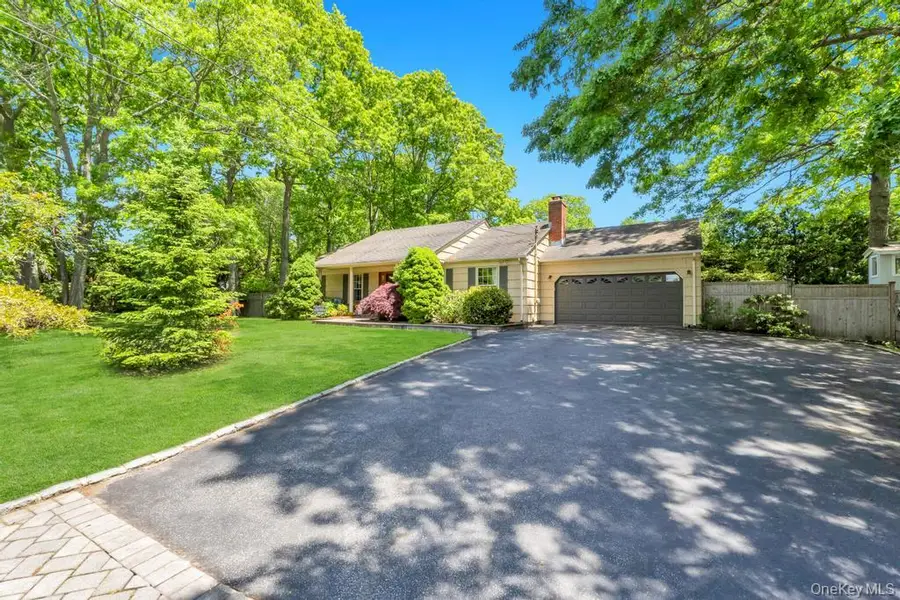 3 Woodbine Lane, East Moriches, NY 11940 - #2