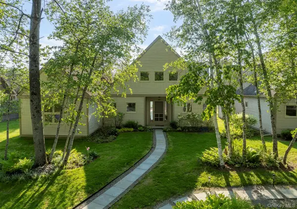 279 Arcadia Drive, ANCRAMDALE, NY 12503