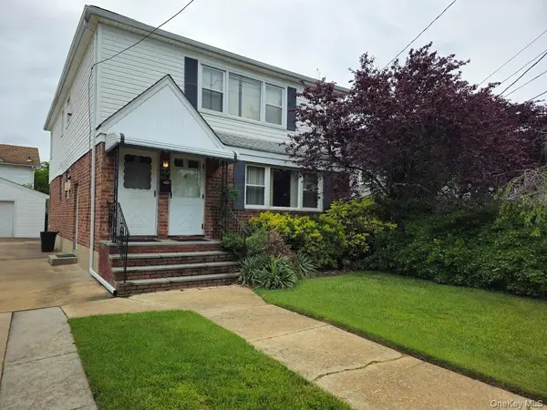 107 Union Avenue, Lynbrook, NY 11563