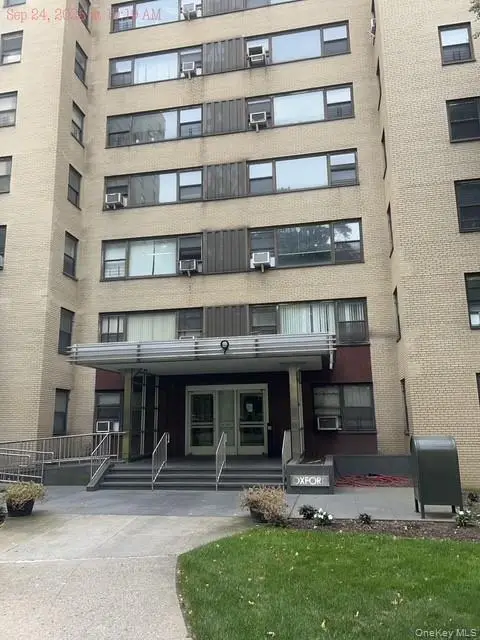 9 Fordham Hill Oval #4F, Bronx, NY 10468