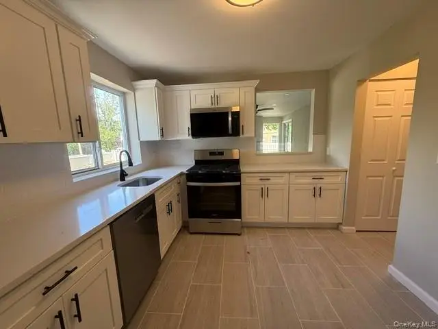 2730 Schurz Avenue #J2, Bronx, NY 10465 - #2