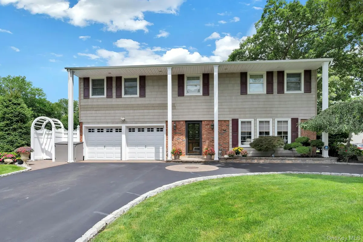 23 Gaynor Avenue, Nesconset, NY 11767 - #1