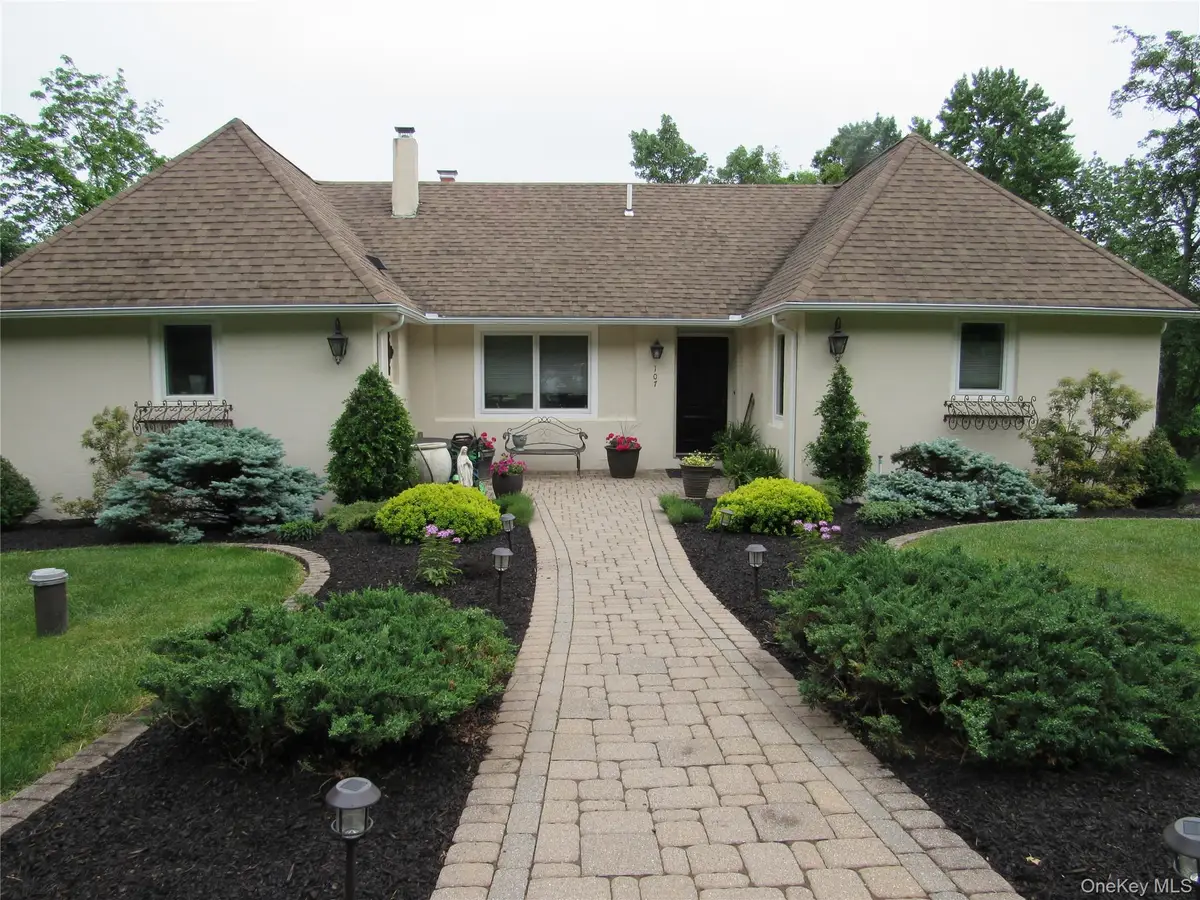 107 Pine Hill Road, Chester, NY 10918 - #1