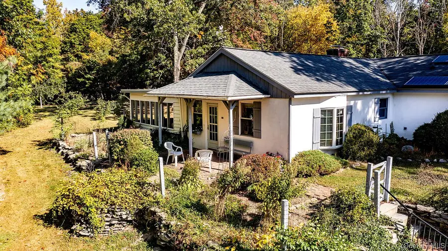 53 Tyrrel Road, Pleasant Valley, NY 12569 - #3