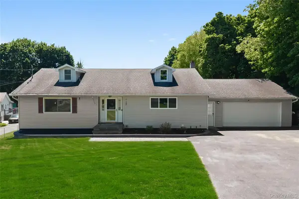 69 Silver Spring Road, New Windsor, NY 12553