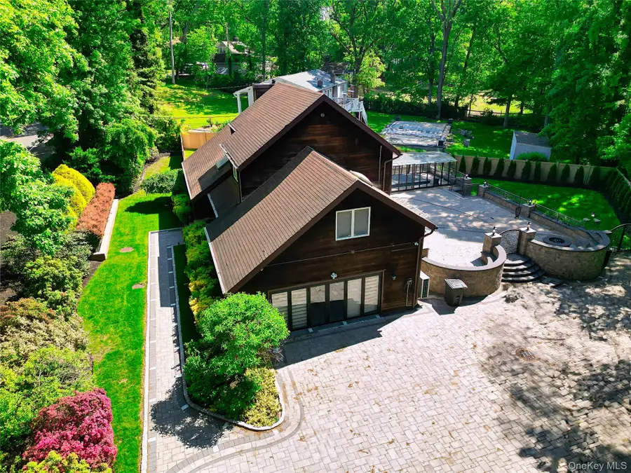 44 Warner Road, Huntington, NY 11743 - #3