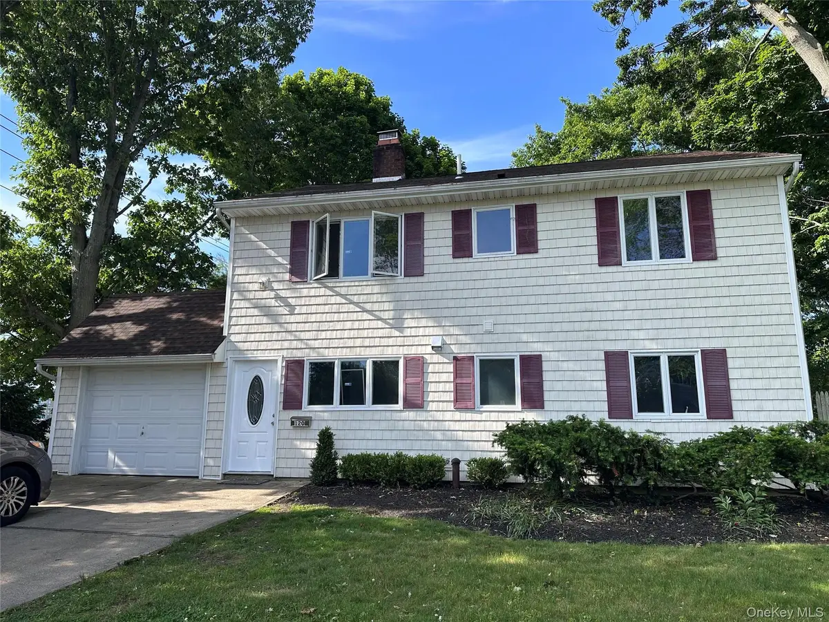 120 Ball Park Lane, Hicksville, NY 11801 - #1