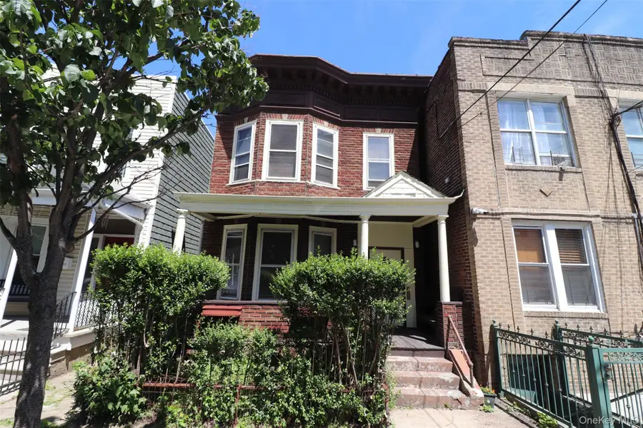 1918 Holland Avenue, Bronx, NY 10462 - #2