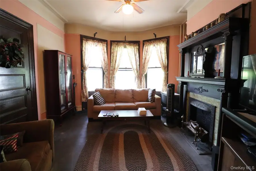 1918 Holland Avenue, Bronx, NY 10462 - #3