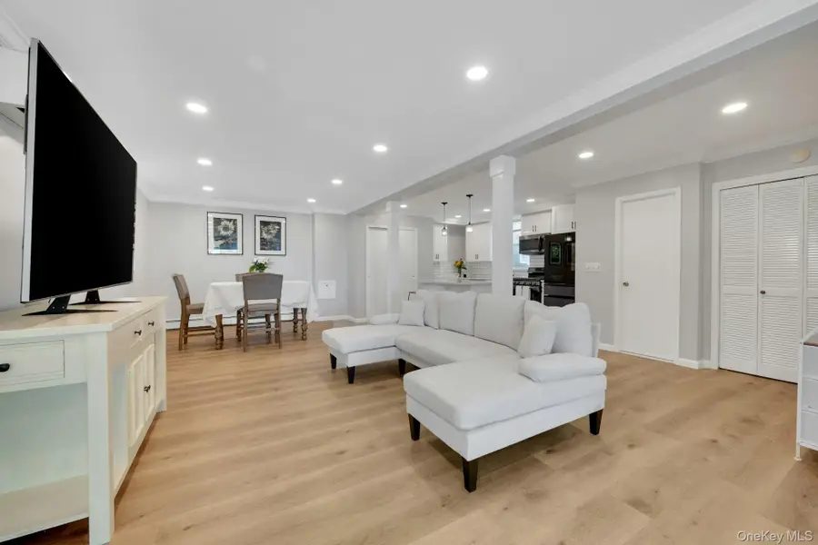 103 Kingsley Drive, Yonkers, NY 10710 - #3