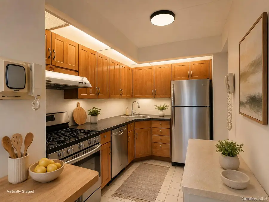 35-20 147th Street #5E, Flushing, NY 11354 - #3
