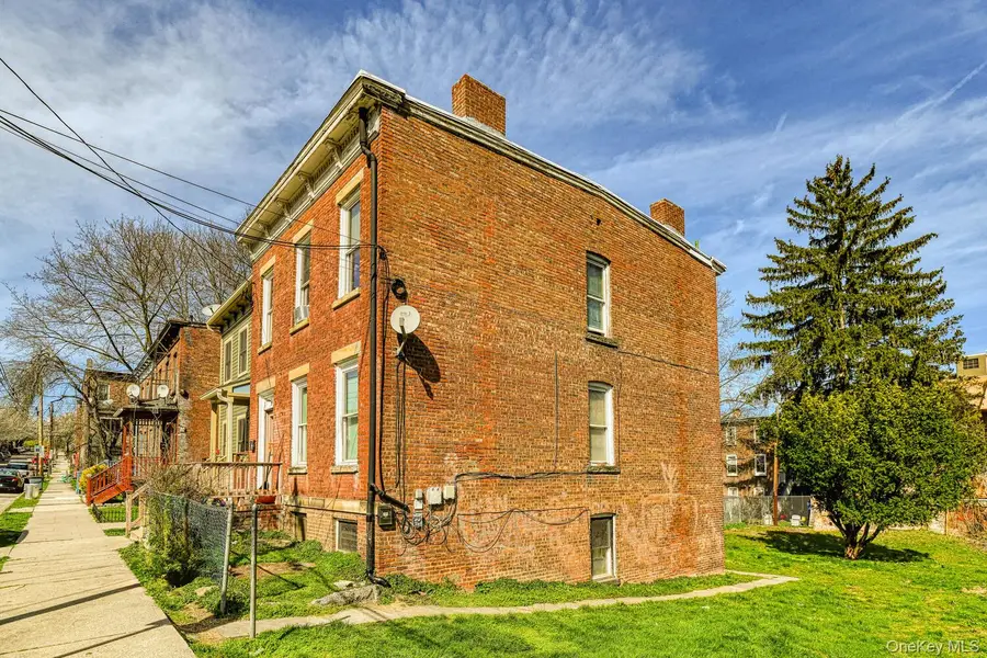 160 N Miller Street, Newburgh, NY 12550 - #2