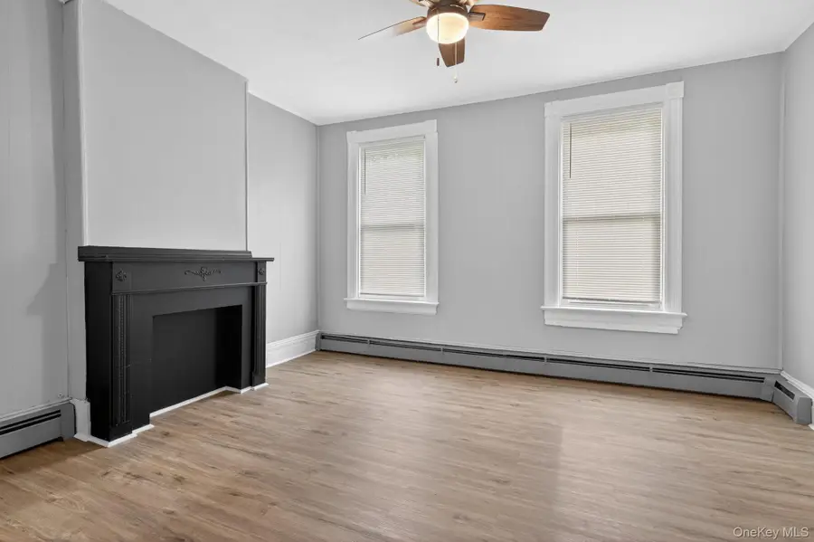 160 N Miller Street, Newburgh, NY 12550 - #3