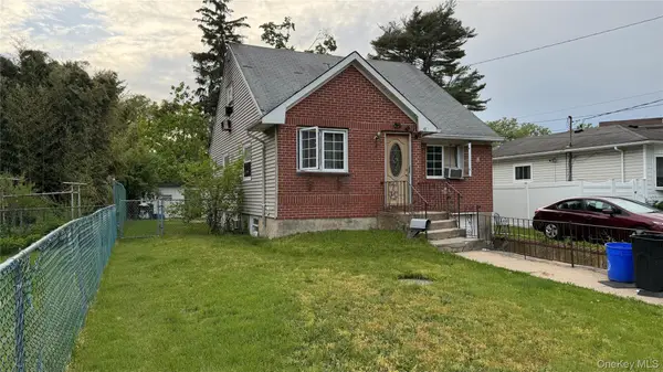 18 Pennsylvania Avenue, Brentwood, NY 11717