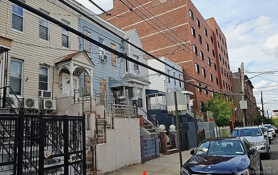 2307 Cambreleng Avenue, Bronx, NY 10458 - #2
