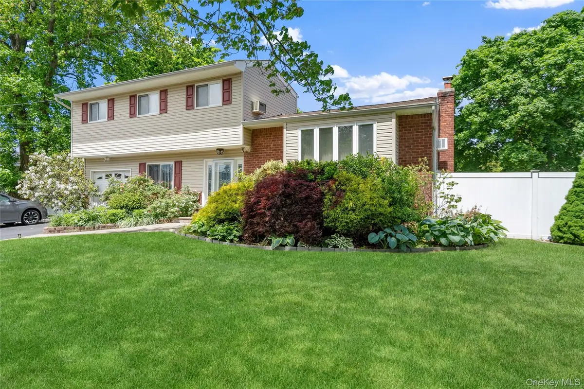 107 Clinton Avenue, Port Jefferson Station, NY 11776 - #1