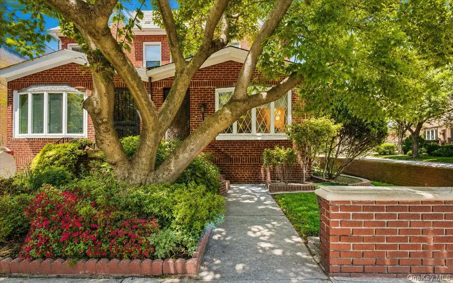 85-65 67th Drive, Rego Park, NY 11374 - #2