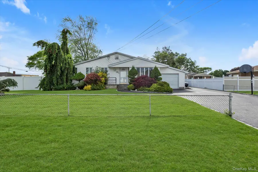 170 W 9th Street, Deer Park, NY 11729 - #3