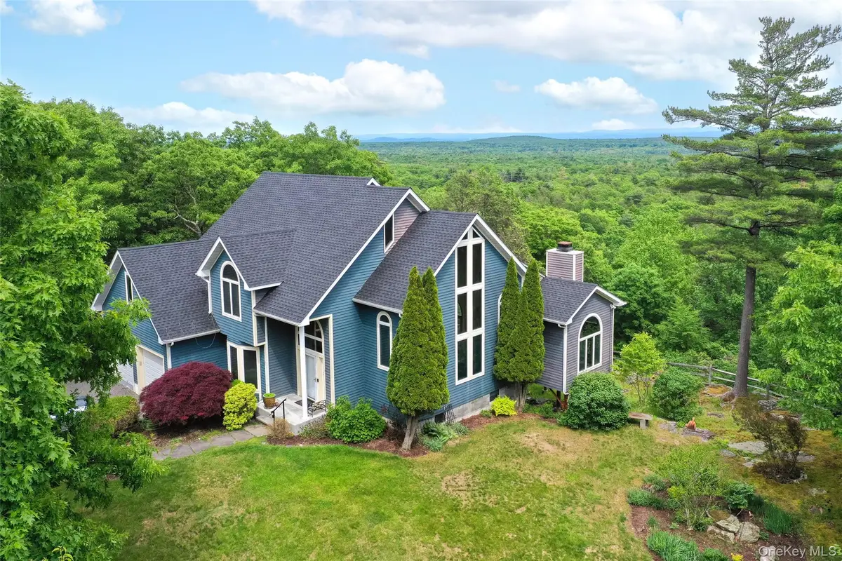 828 West Saugerties Woodstock Road, Saugerties, NY 12477 - #1