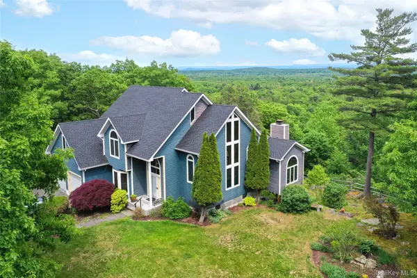 828 West Saugerties Woodstock Road, Saugerties, NY 12477
