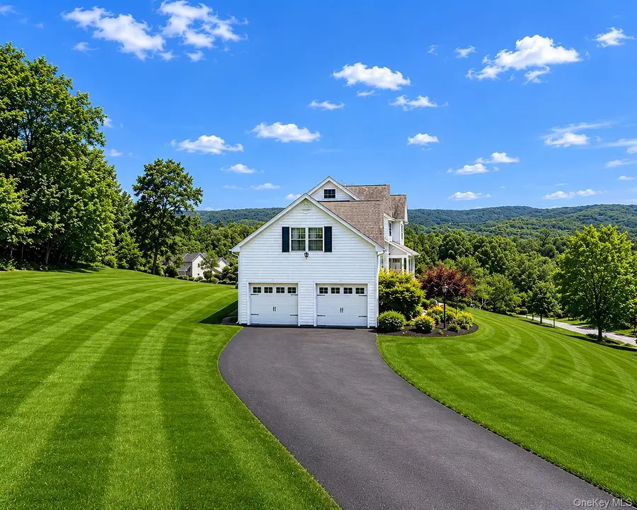 8 Alloway Crescent, Highland Mills, NY 10930 - #2