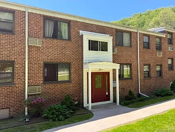 128 Virginia Road #B, White Plains, NY 10603