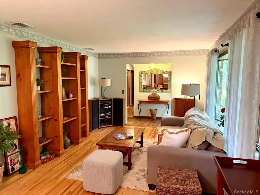 33A Hillside Avenue, Saint James, NY 11780 - #2