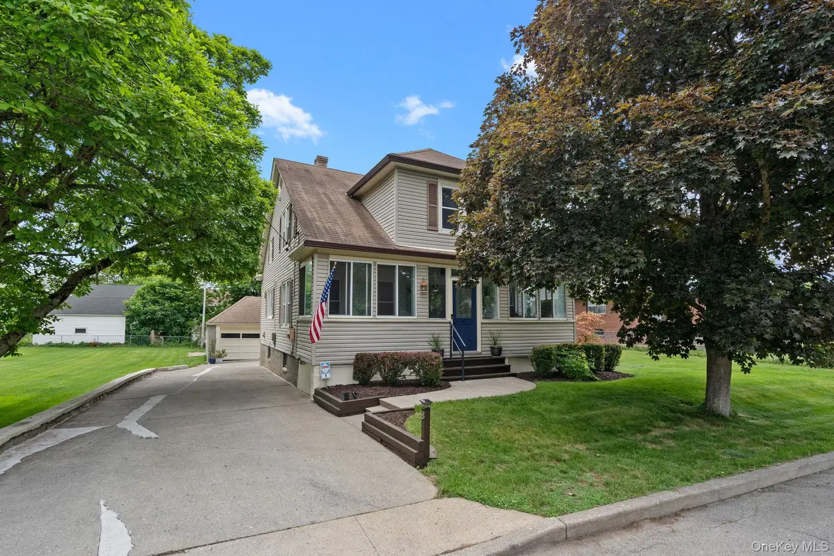 8 Beekman Street, Poughkeepsie, NY 12601 - #1