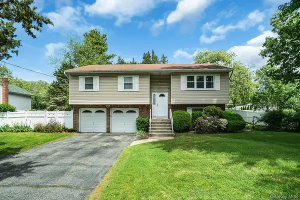 111 Daly Road, East Northport, NY 11731