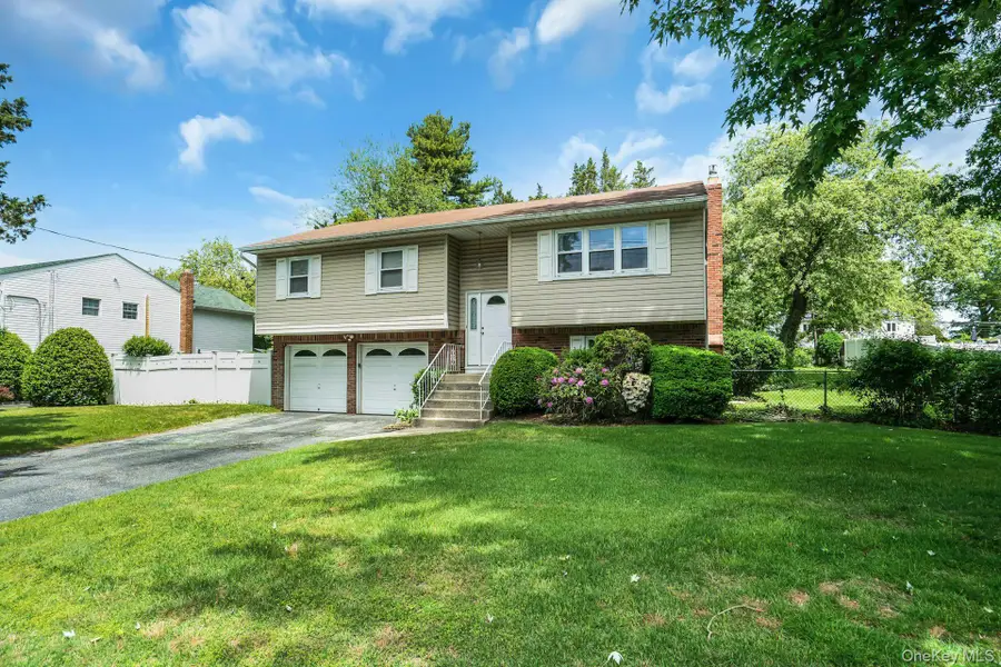 111 Daly Road, East Northport, NY 11731 - #3