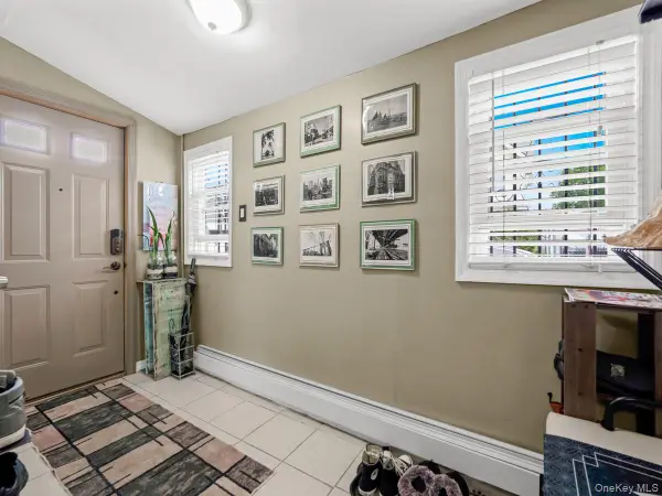 218-12 141st Road, Springfield Gardens, NY 11413