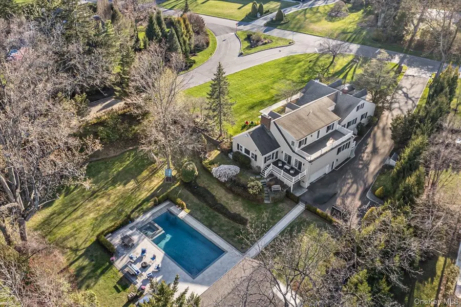 100 Elderfields Road, Manhasset, NY 11030 - #3