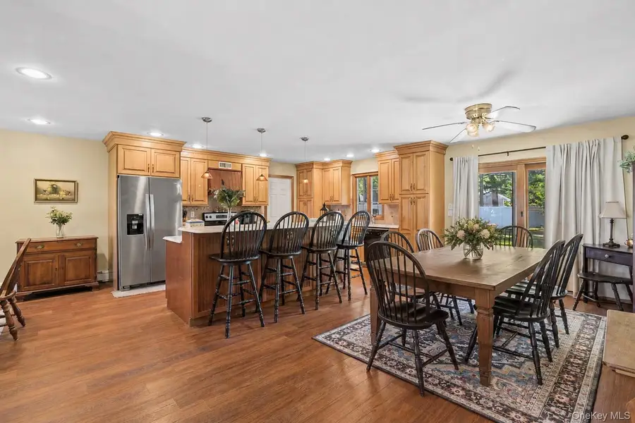 45 Winside Lane, Coram, NY 11727 - #3