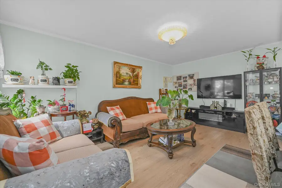 67-03 180th Street, Fresh Meadows, NY 11365 - #3