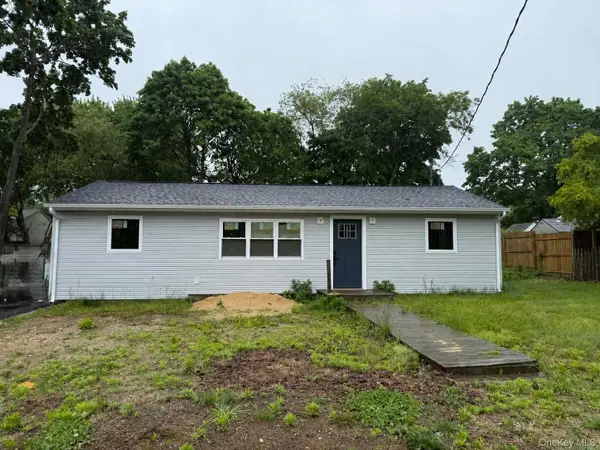 547 Taylor Avenue, Patchogue, NY 11772