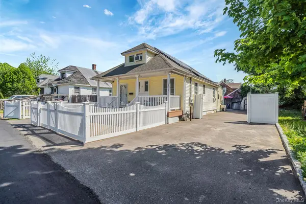 119 N 1st Avenue, Bay Shore, NY 11706