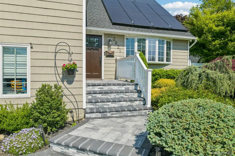 2821 Colonial Avenue, Merrick, NY 11566 - #2