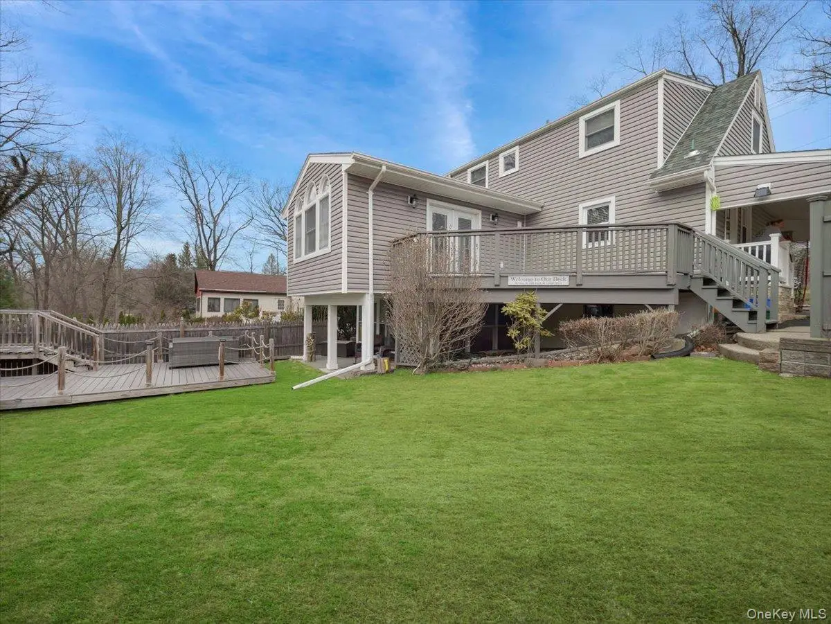 35 Hillside Avenue, Suffern, NY 10901 - #1