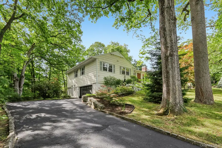 62 Mohegan Road, Larchmont, NY 10538 - #2