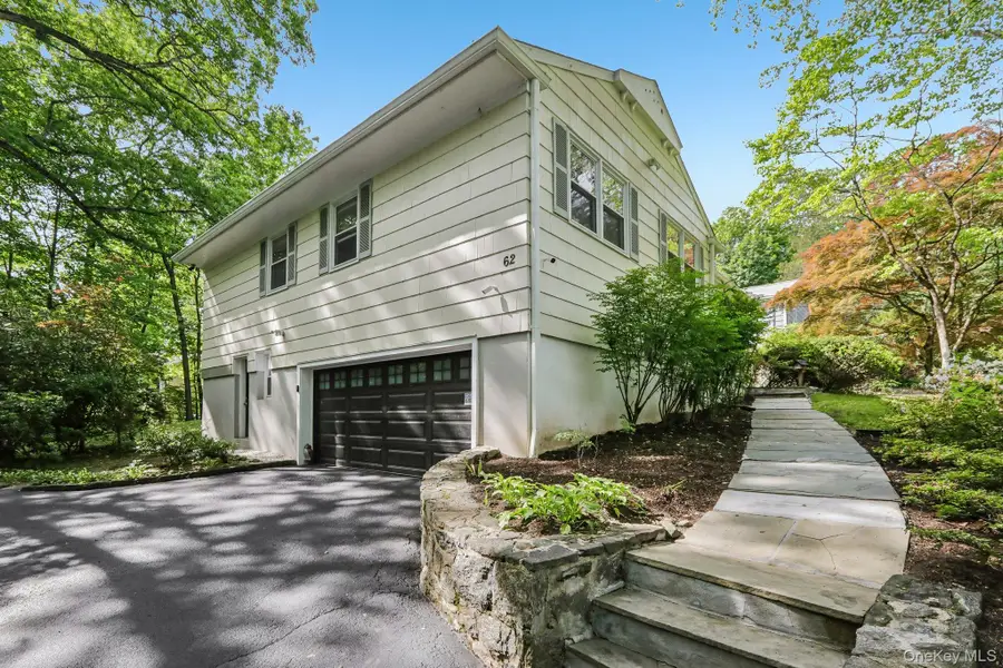 62 Mohegan Road, Larchmont, NY 10538 - #3