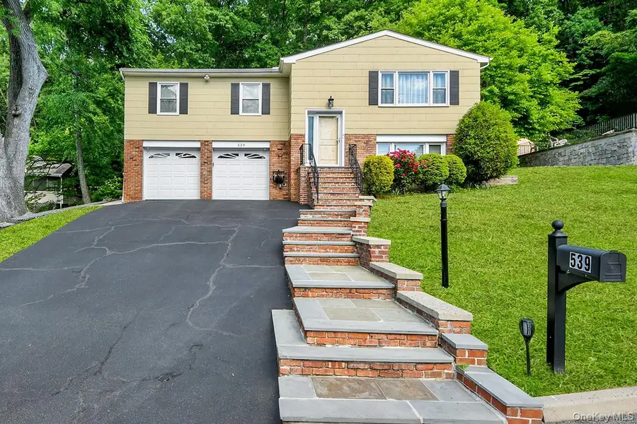539 Almena Avenue, Ardsley, NY 10502 - #2