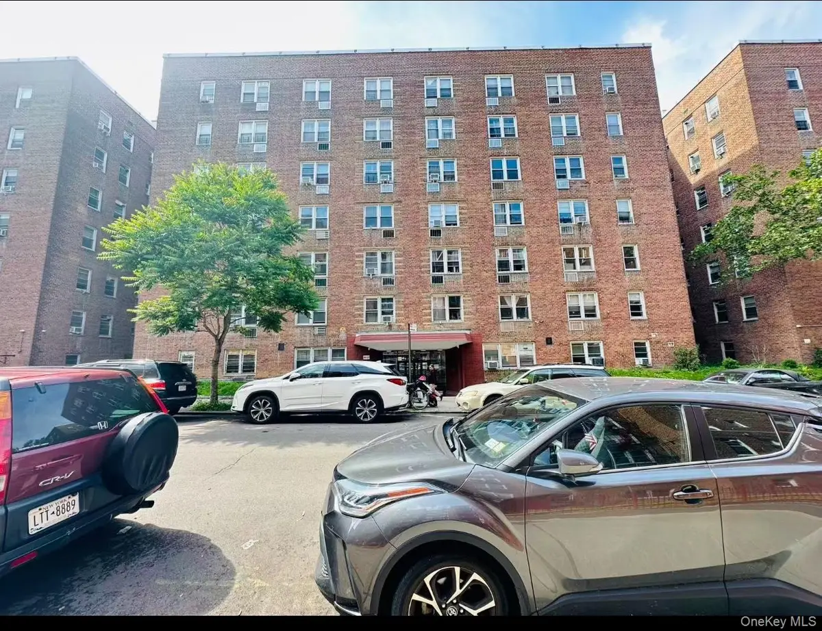 140-65 Beech Avenue #4H, Flushing, NY 11355 - #1