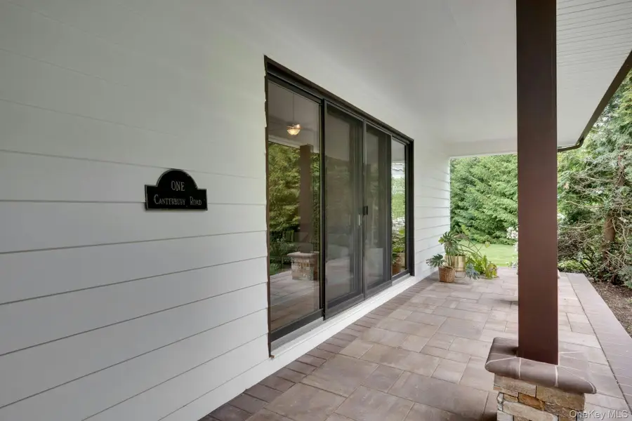 1 Canterbury Road, Scarsdale, NY 10583 - #3