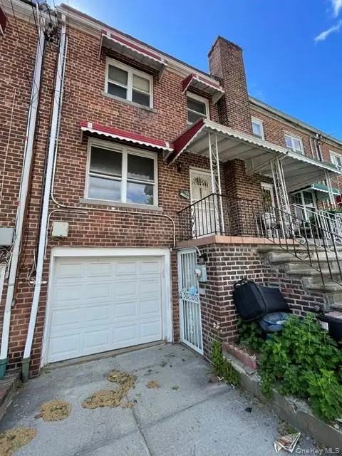 4432 Carpenter Avenue, Bronx, NY 10470 - #2