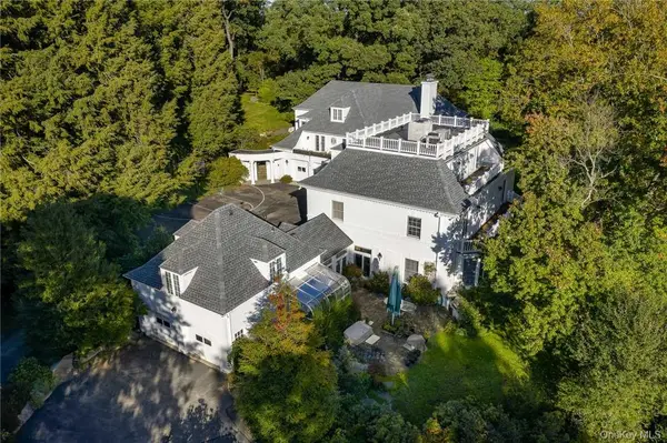 3 Israel Townsend Hill, Armonk, NY 10504