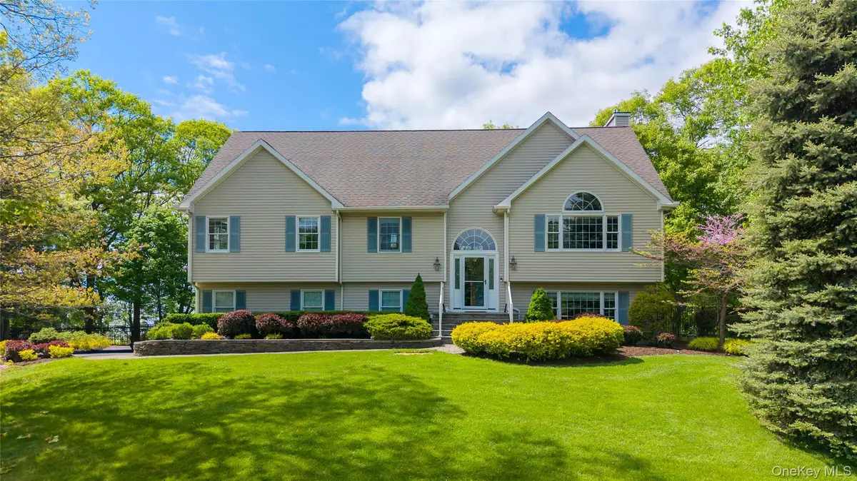 17 James Court, Mahopac, NY 10541 - #1